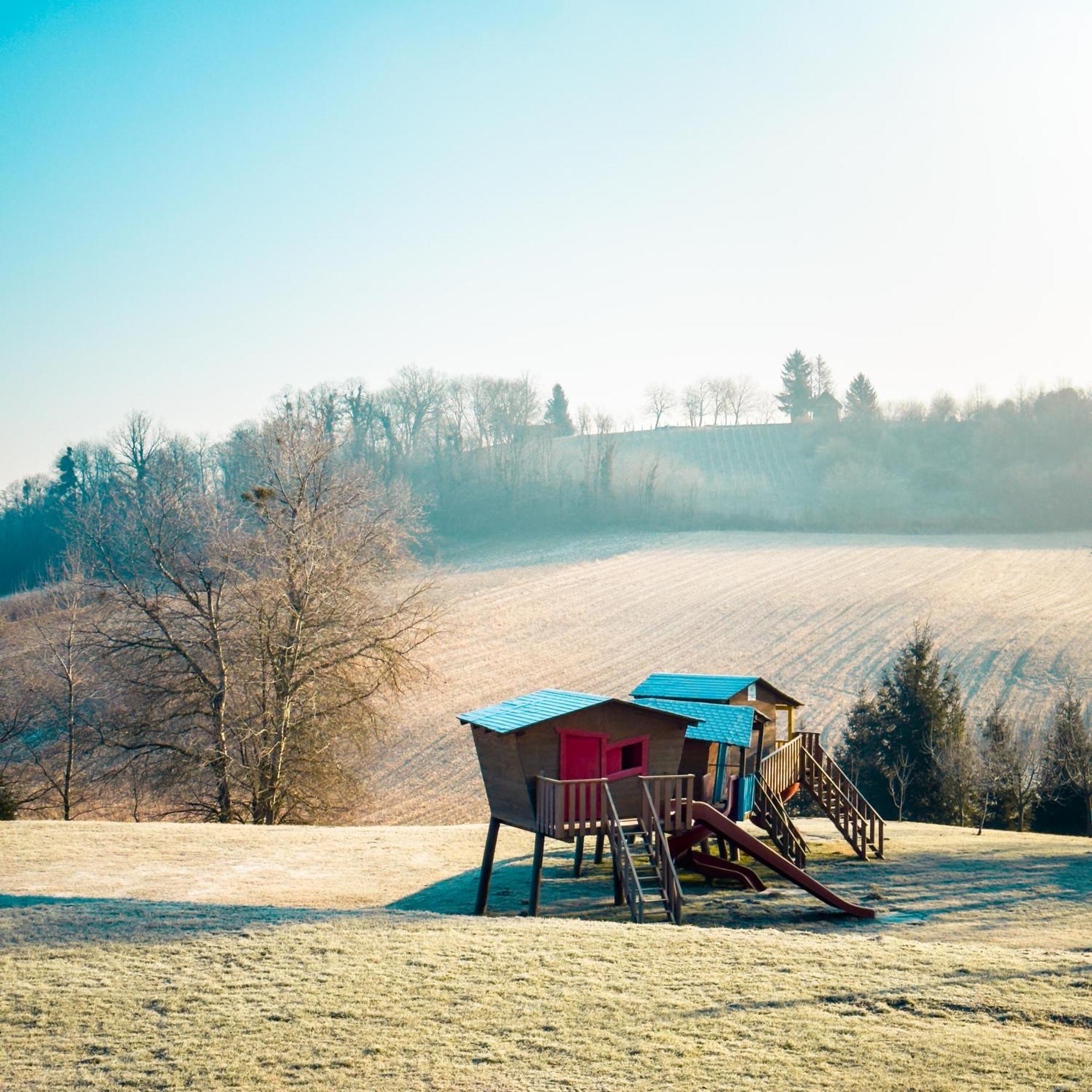 Bed&Breakfast Vinarija Coner เบียโลวาร์ ภายนอก รูปภาพ