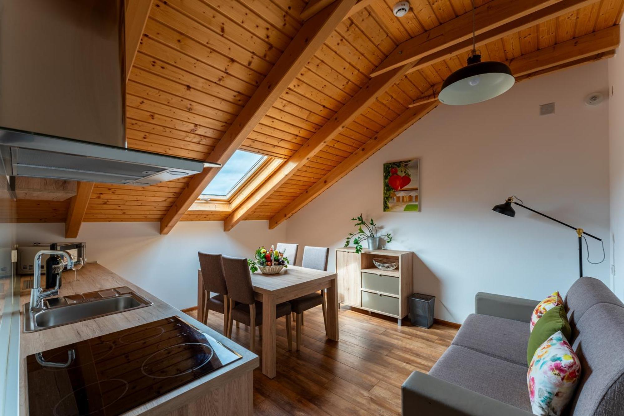 Bed&Breakfast Vinarija Coner เบียโลวาร์ ภายนอก รูปภาพ