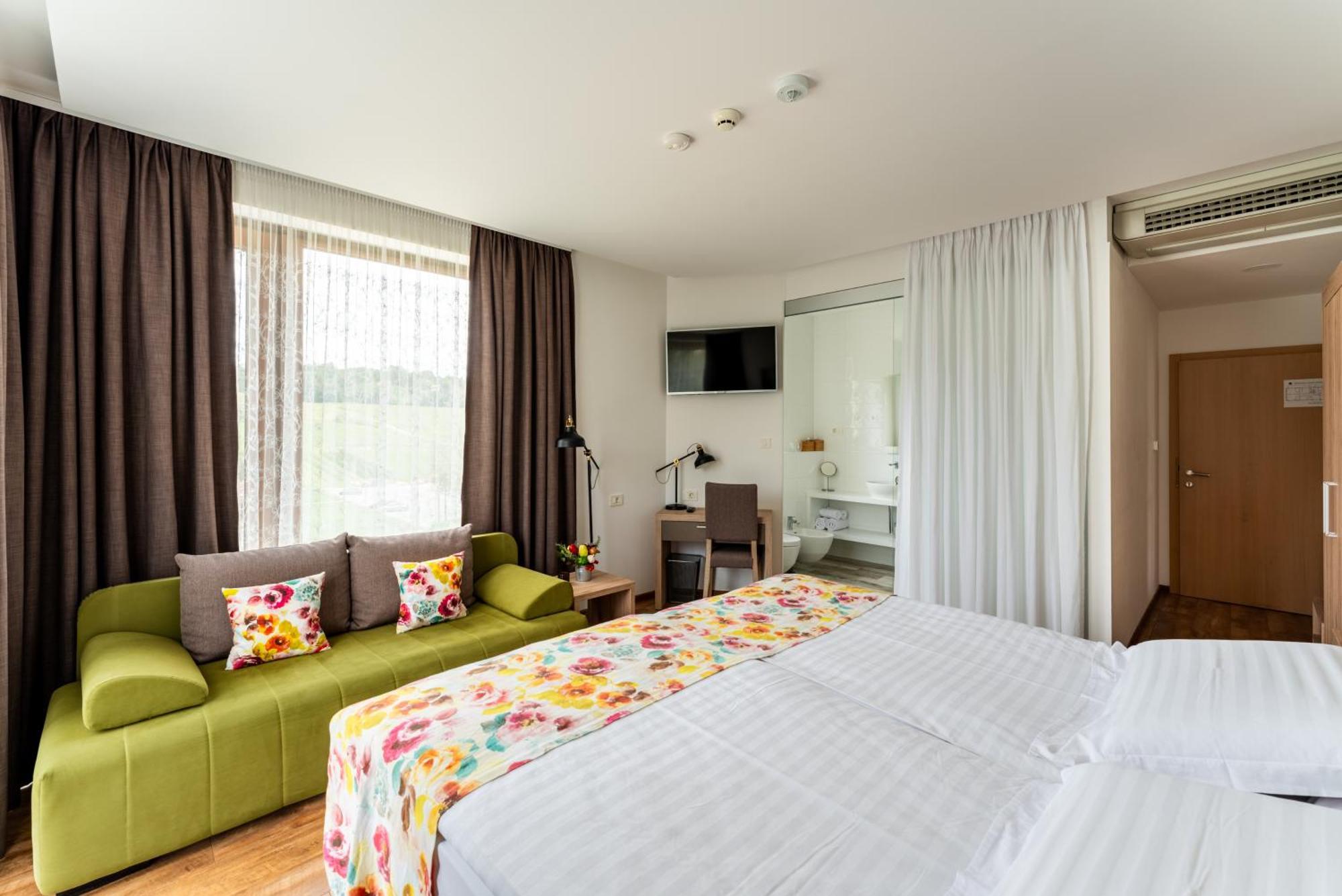 Bed&Breakfast Vinarija Coner เบียโลวาร์ ภายนอก รูปภาพ