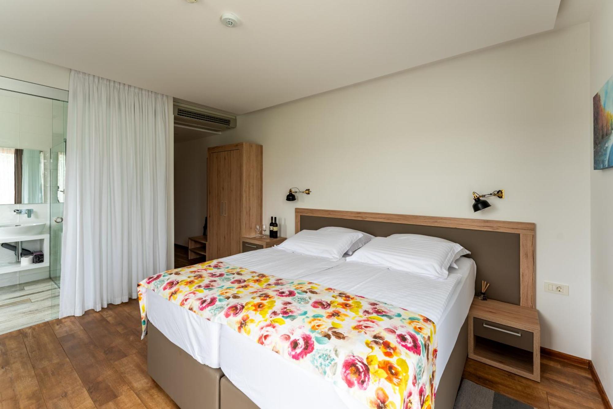 Bed&Breakfast Vinarija Coner เบียโลวาร์ ภายนอก รูปภาพ